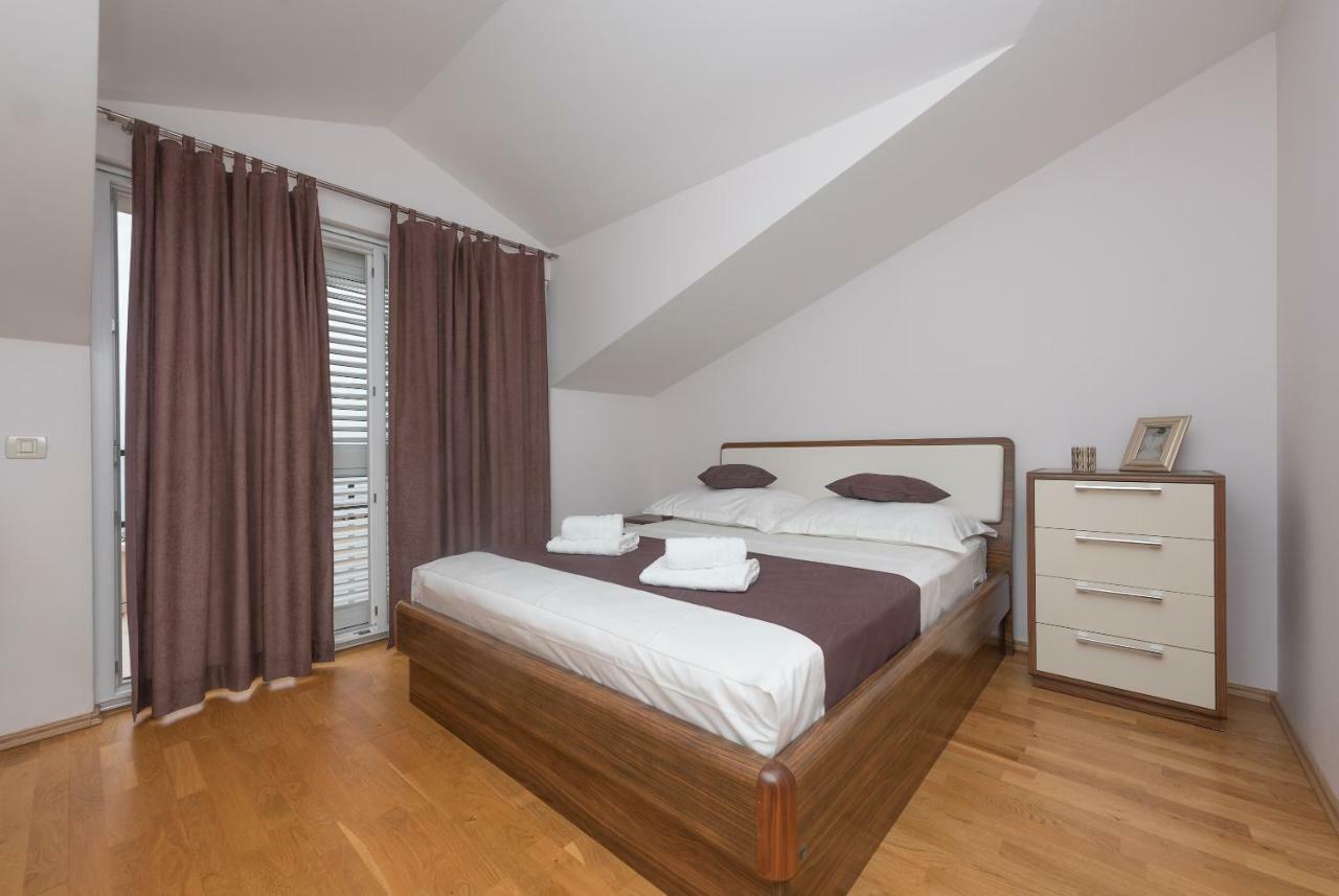 Apartments Naja Makarska Dış mekan fotoğraf
