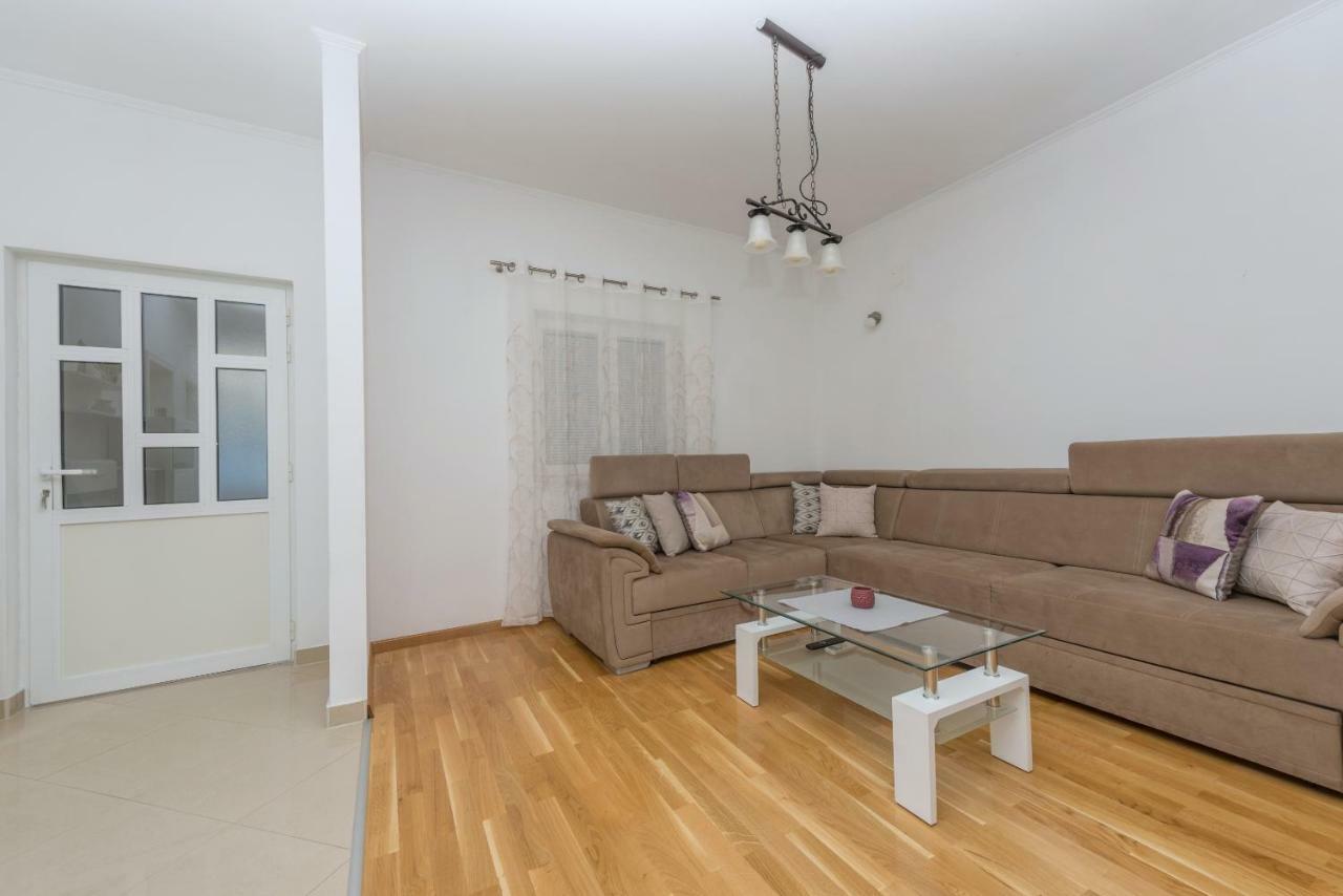 Apartments Naja Makarska Dış mekan fotoğraf